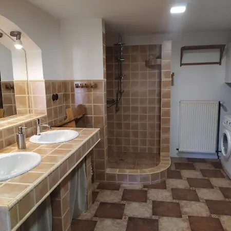 Forest Rustic Brdy * Vesin